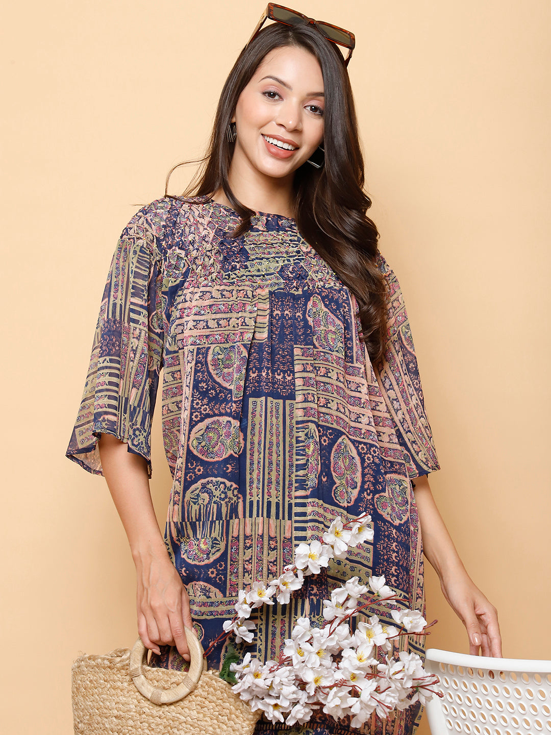 Women's Bell Sleeved Abstract Shift Dress