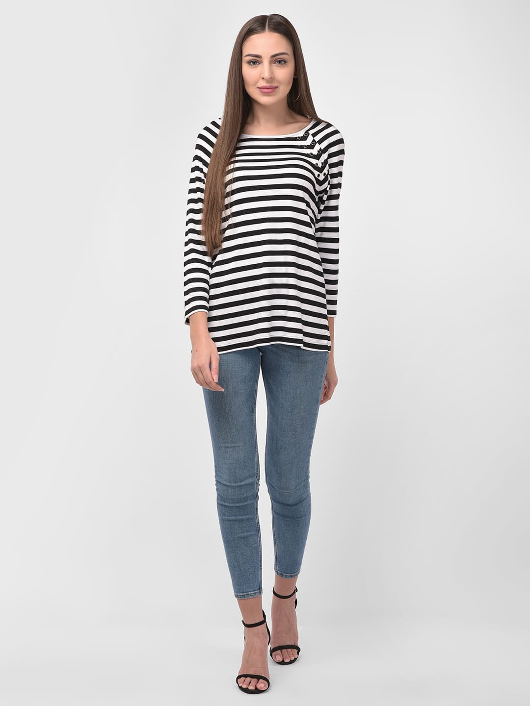 Women Round Neck Stripe Pearl Top