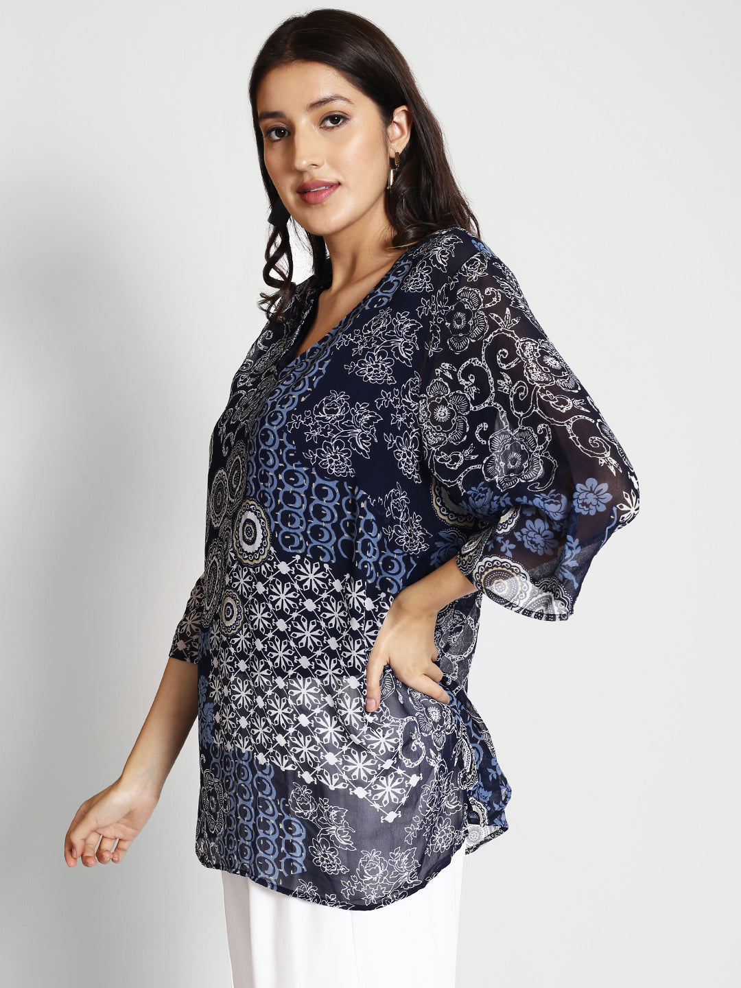Ethnic Motifs Printed V-Neck Regular Top