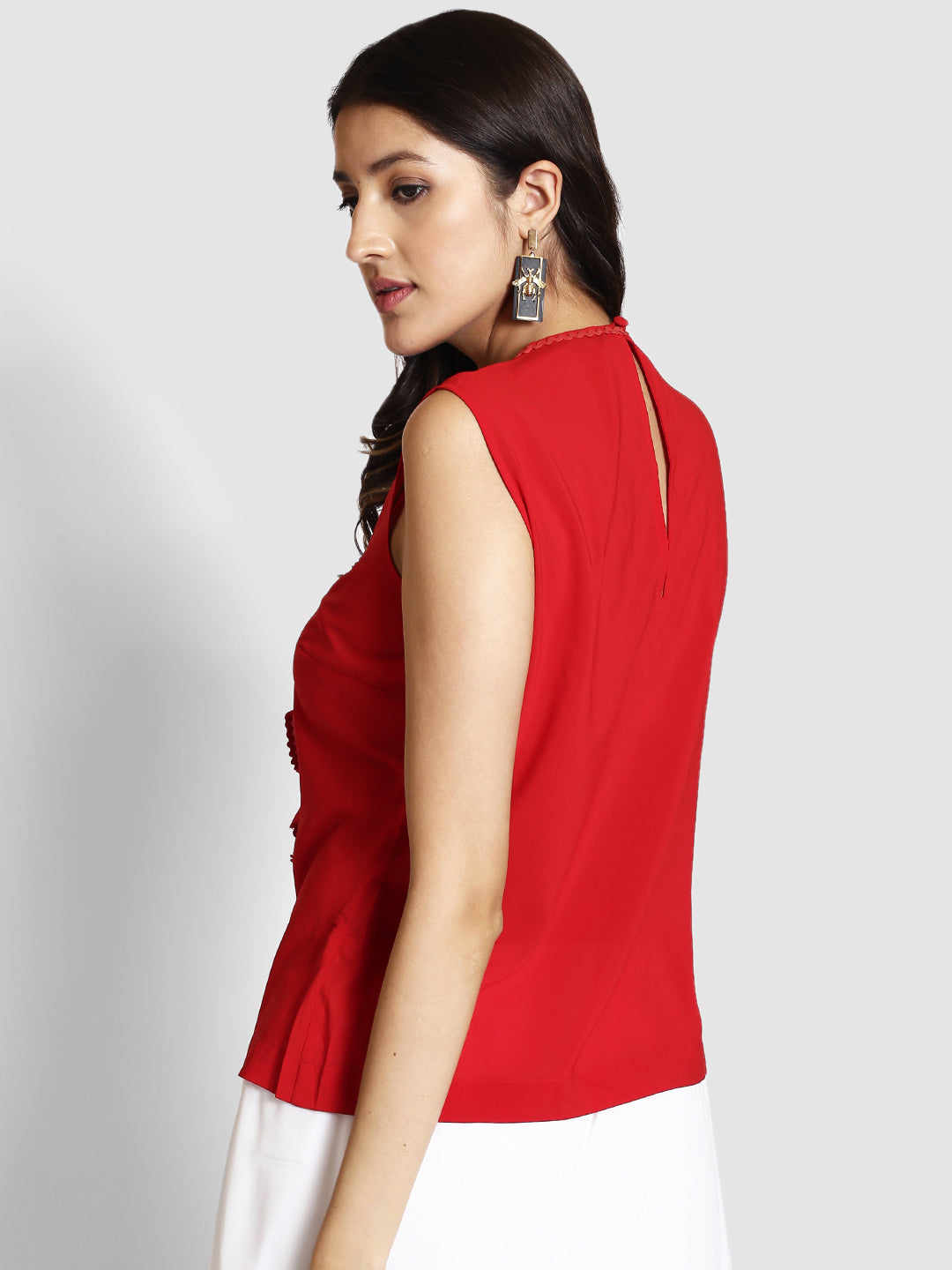 Sleeveless Ruffles Top