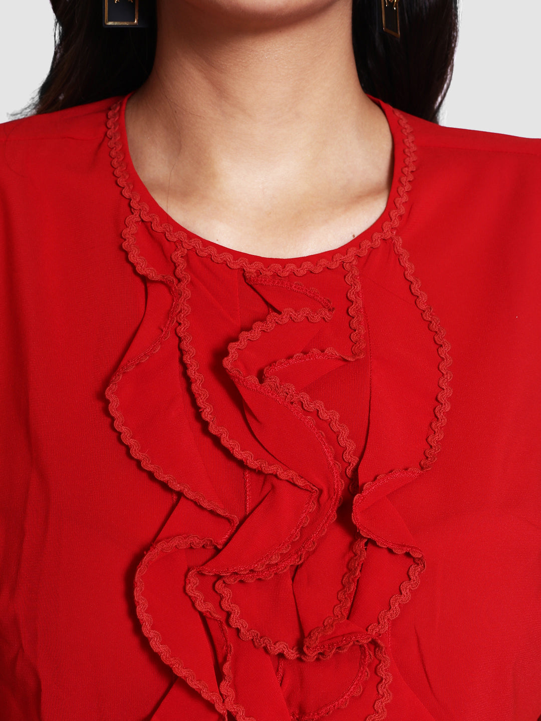 Sleeveless Ruffles Top
