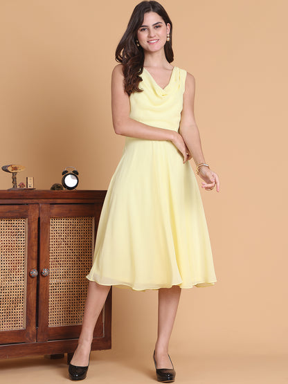 A-line Cowl Knee-Length Chiffon Cocktail Dress