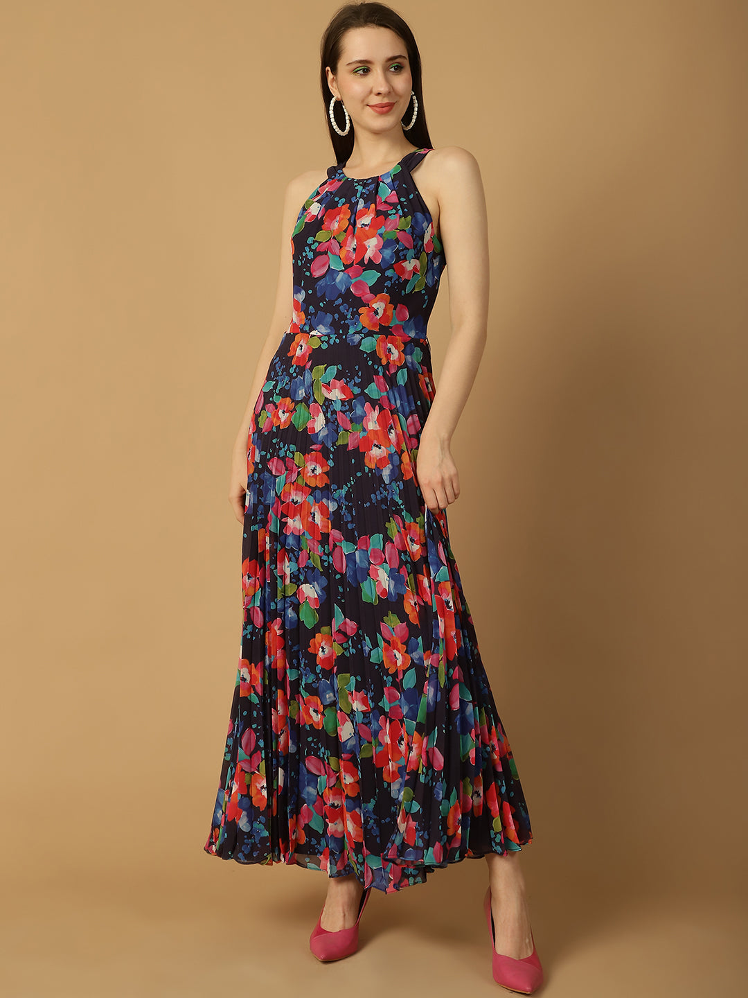 Floral Print Pleated Maxi Dress