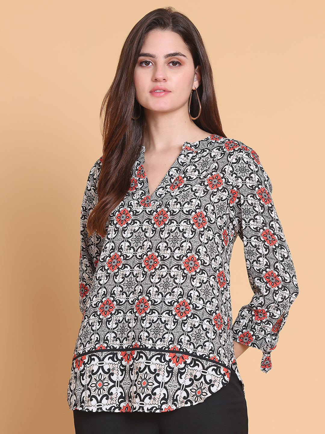 Floral  Geometric Print V-Neck Top with Ruffle Hem
