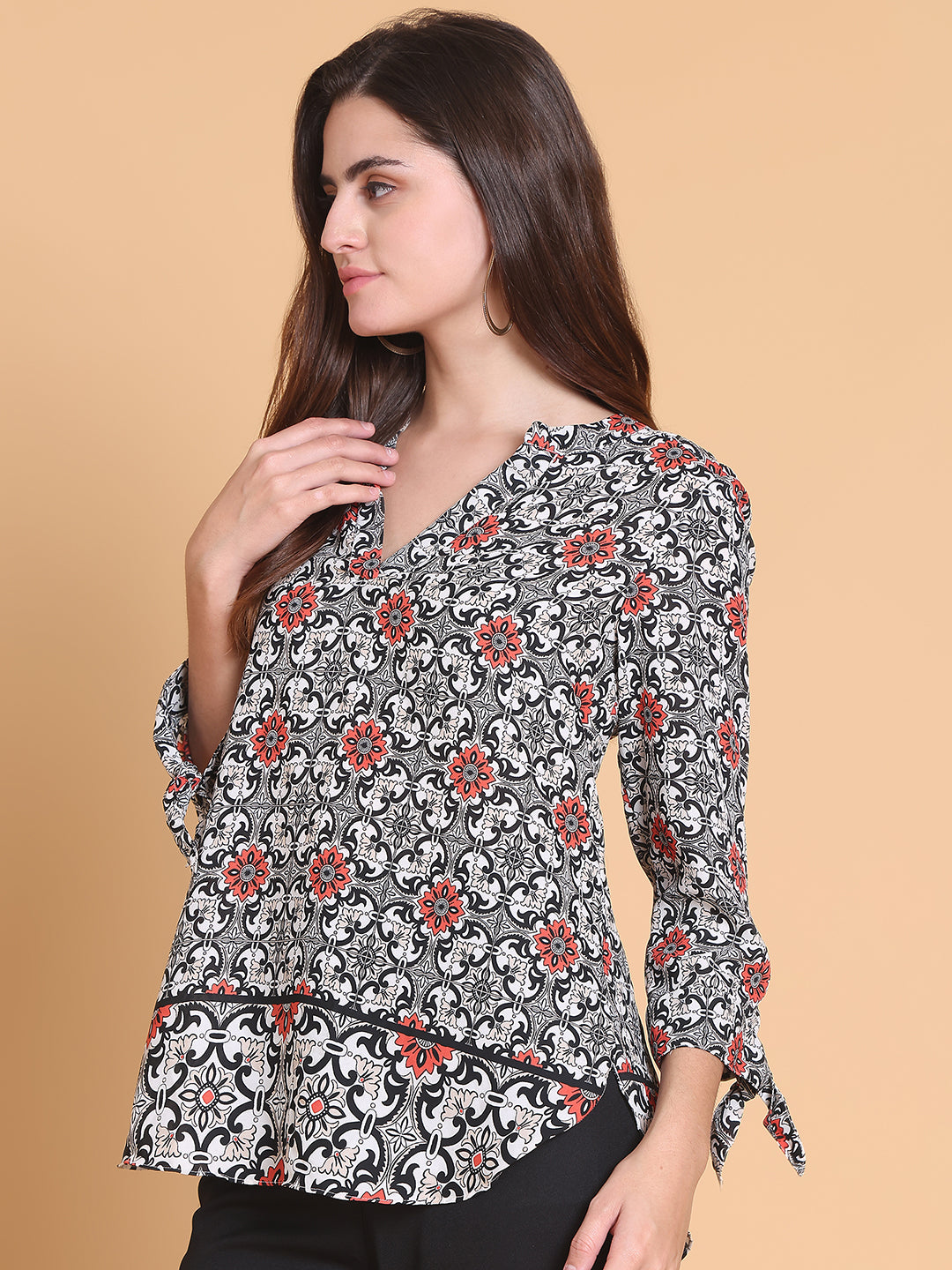Floral  Geometric Print V-Neck Top with Ruffle Hem