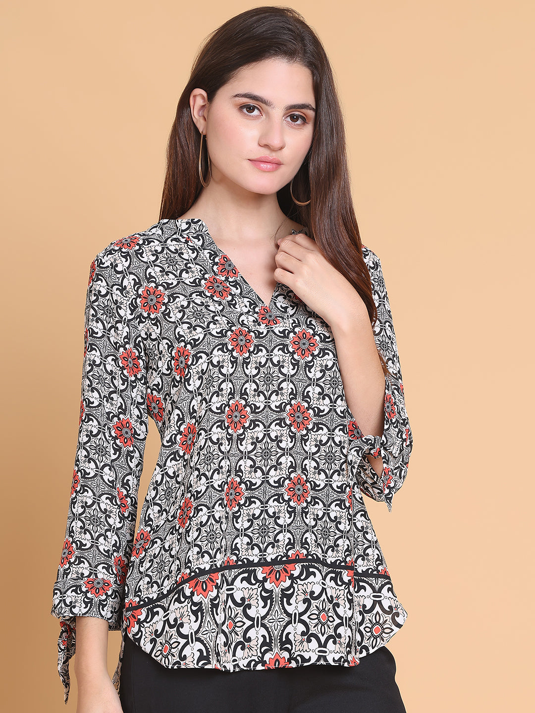 Floral  Geometric Print V-Neck Top with Ruffle Hem