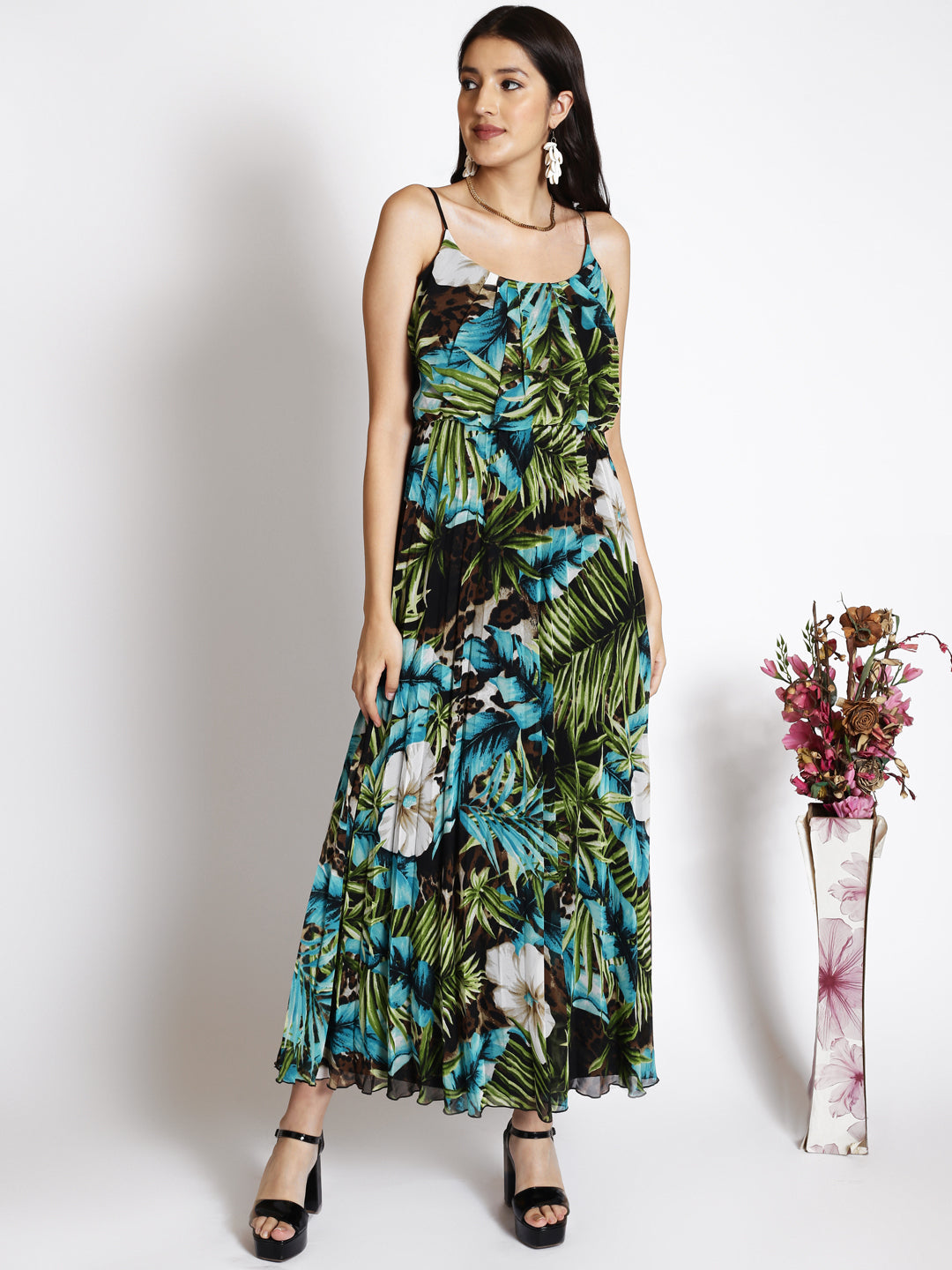 Floral Printed Shoulder Strap Neck Pleated Maxi Dress