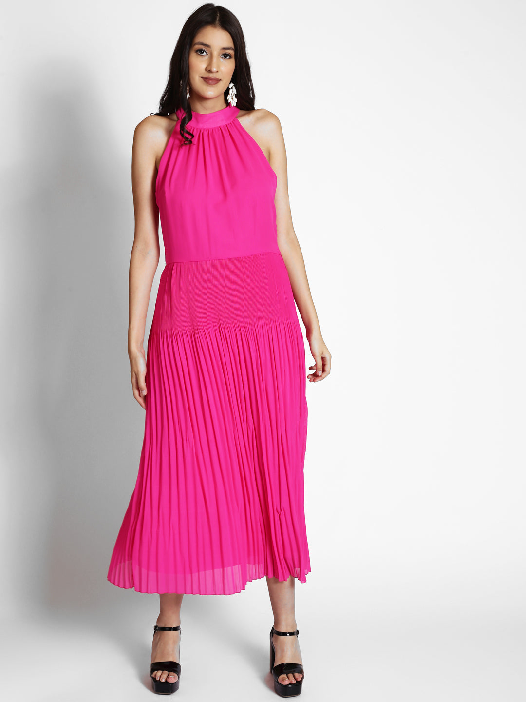 Halter Neck Georgette Pleated A-line Maxi Dress