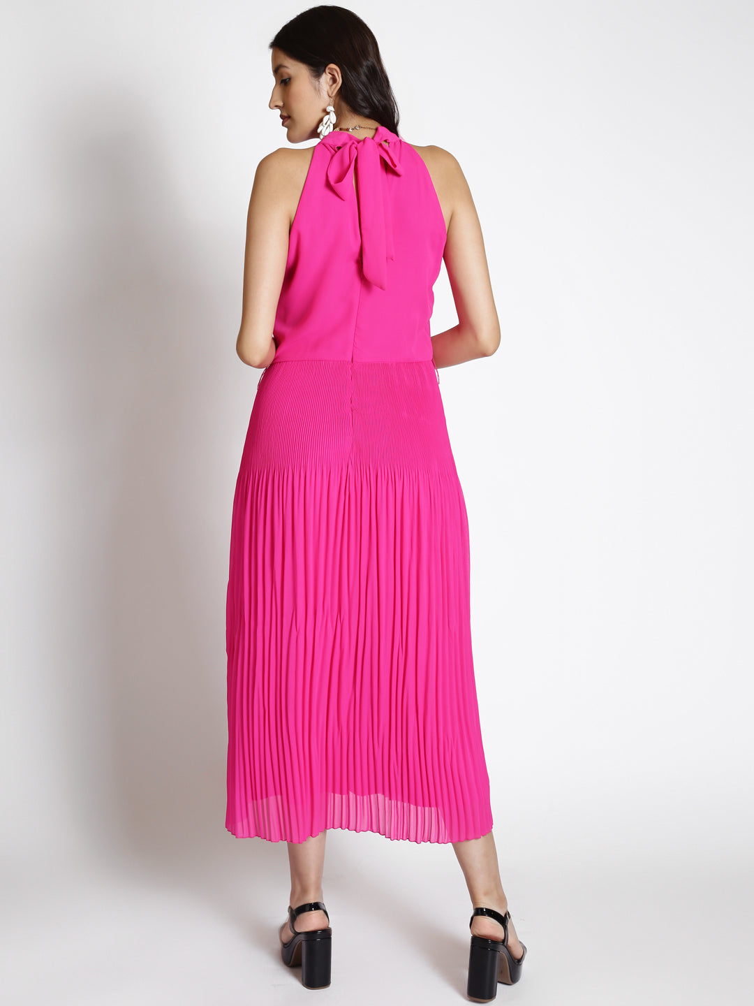 Halter Neck Georgette Pleated A-line Maxi Dress