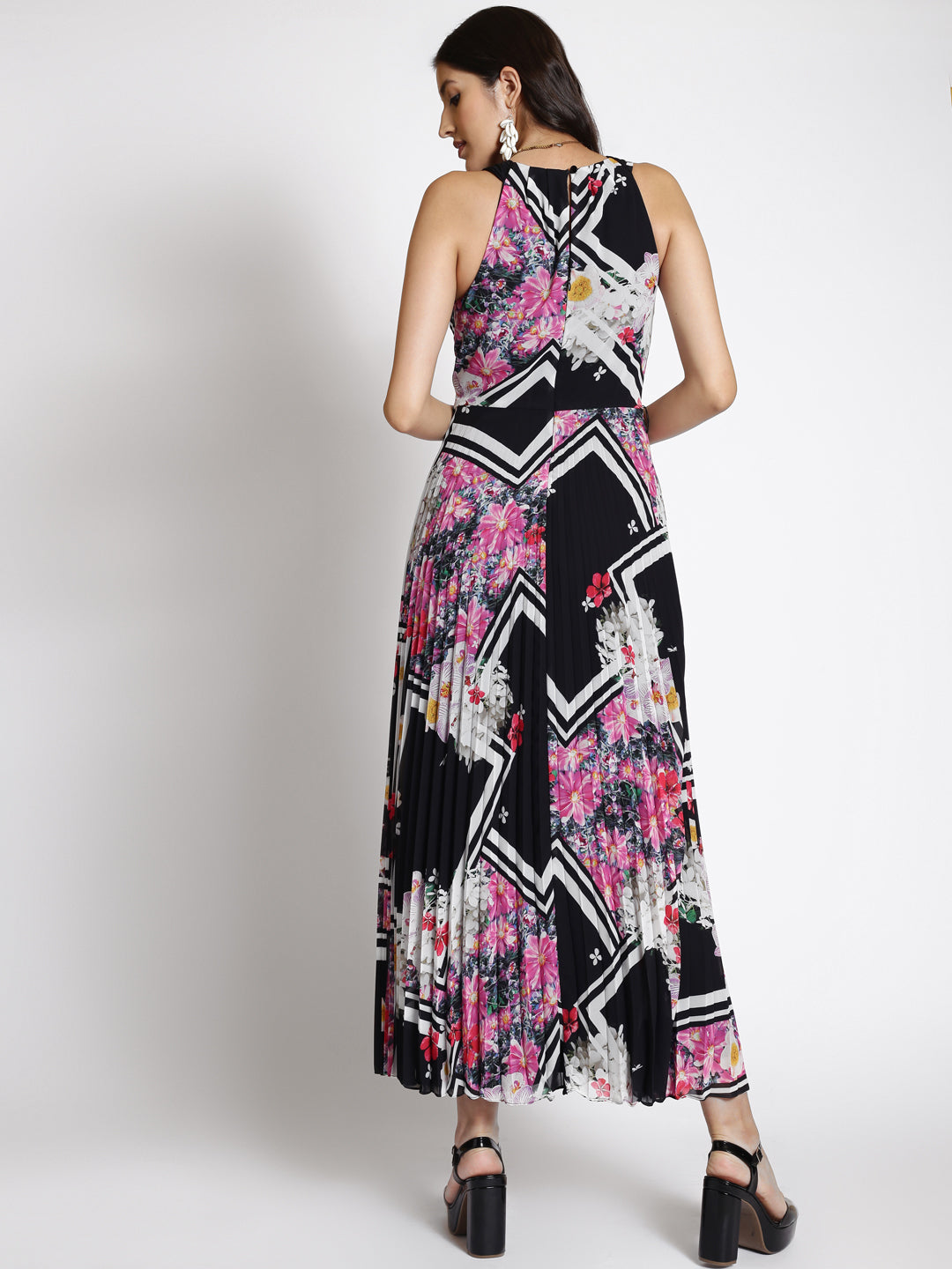 Floral Printed Shoulder Straps Pleated Maxi Dress